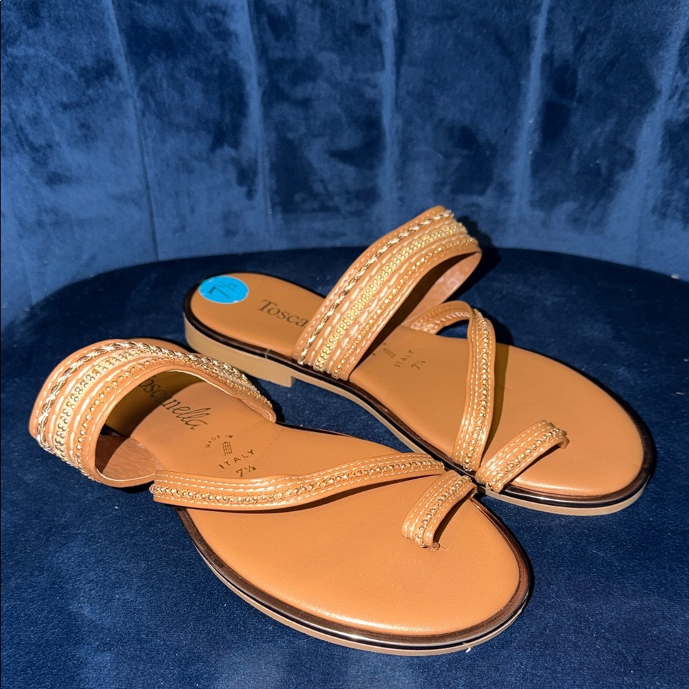 Toscanella Women's Camel Sandals w/ Gold Beaded Accents Size 7.5